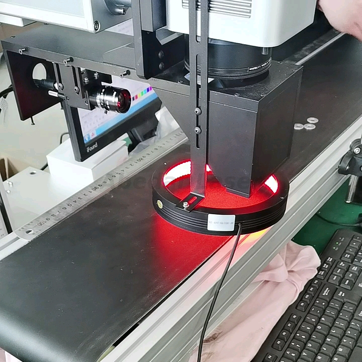 Fabricante de máquina de marcado láser de fibra de posicionamiento visual automático